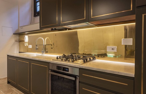 Oltrarno Apartment | La Bottega del Ferro by Mmega