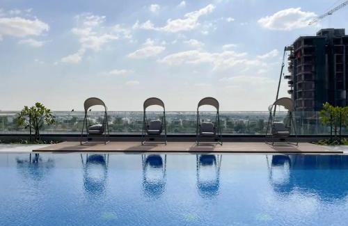 Dubai Apartment | La Brisa - Stylish 2BR Apartment at Dubai Hills with Pool Access By ĀYA Boutique