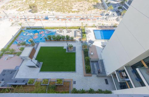 Dubai Apartment | La Brisa - Stylish 2BR Apartment at Dubai Hills with Pool Access By ĀYA Boutique