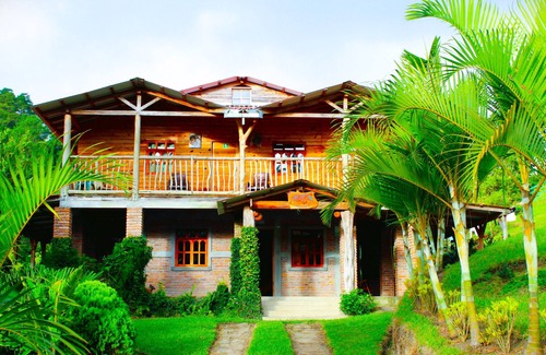 San Rafael del Norte House | La Cabaña Tío Nacho: A Nature Lover's Haven