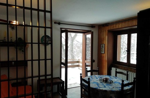 Pian delle Betulle Apartment | La Capanna di Pian delle Betulle. Apartment il Cielo with Mountain View & Garden