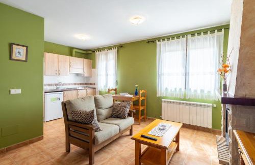 Santo Tome del Puerto Apartment | La Casa de Dafne Acebo