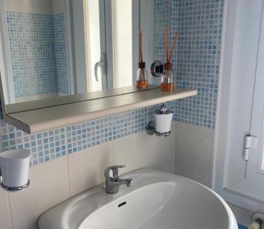 Albenga House | La Casa del Giglio