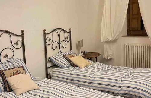 Roccalbegna Bed & Breakfast | La Casa di Carlotta is located in an unspoiled corner of the Tuscan countryside.