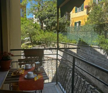 Quarto dei Mille Apartment | La Casa di Tess