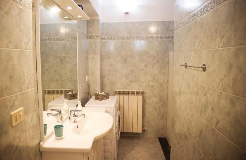 Manciano Apartment | La Casa in Piazza - Super terrazza - 18' dalle Terme