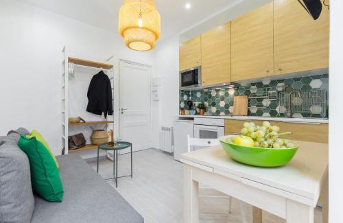 Vernier Apartment | La Casa Madere- Centre ville prés gare - wifi -confort et cosy prés des transports en communs
