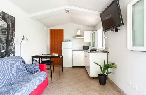Torre del Lago Puccini Apartment | La Casetta Del Sole e Amore