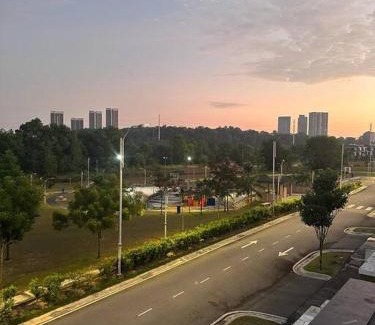 Putrajaya House | La Cassia - Comfortable, spacious, holiday home