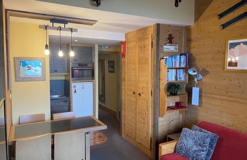 Bellentre Apartment | La Chantelouve, 4 person Self Catered Apartment