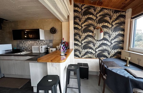 Chalencon House | La Cigale Ardéchoise - A cosy cocoon for two, overlooking the Eyrieux valley