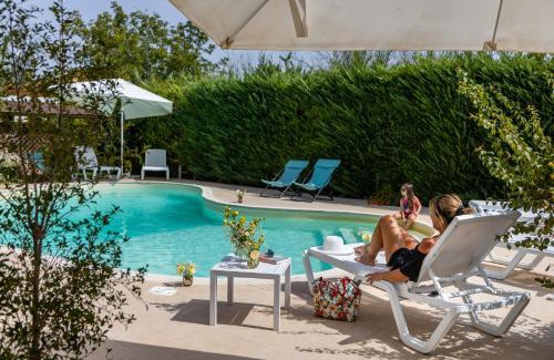 Tuglie Apartment | La Collina di Montegrappa - Suites with Heated Private Pool - Suites with Shared Pool