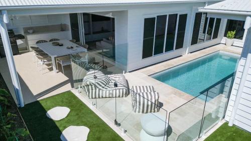 Iluka House | La Concha - Oceanstays - Luxury Holiday Home