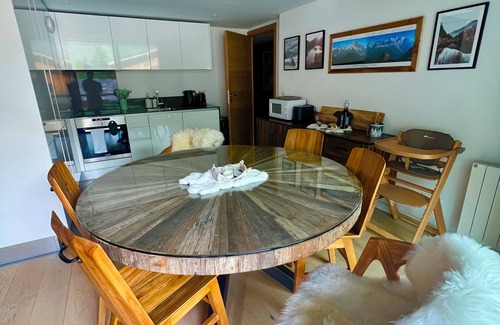 Chamonix-Mont-Blanc Apartment | La Cordée Residence with swimming pool - apartment 126