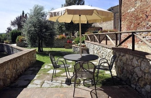 Sovicille House | La corte at Podere il Moro