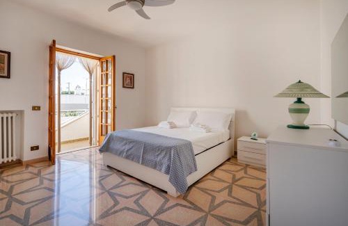 Pozzo Faceto Apartment | La Corte con Vista - with Terrace & Parking
