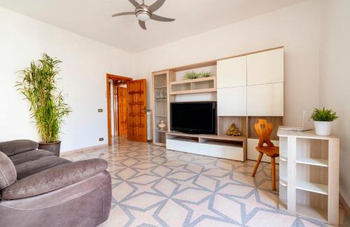 Pozzo Faceto Apartment | La Corte con Vista - with Terrace & Parking