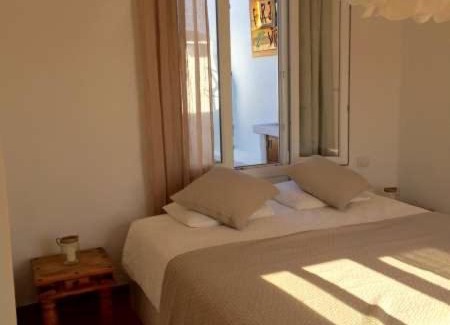 Caleta de Caballo Apartment | La Costa Apartment Sleeps 4 WiFi