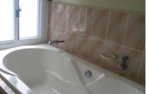 Corozal Hotel | La Delphina Bed and Breakfast Bar and Grill Queen Suite with Sea View