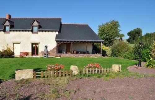 Loscouet-sur-Meu House | La Demeure de Merlin l'Enchanteur