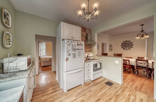 Salida House | La Dimora: Beautiful Victorian, Great for Large Groups. Nice stroll to downtown!