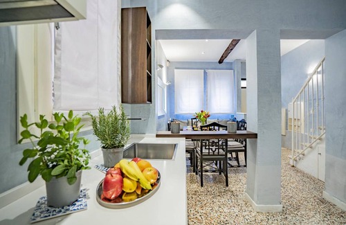 Cannaregio Apartment | La Dimora di Sant'Andrea Canal View
