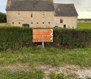 Baie du Cotentin Bed & Breakfast | La Fiere Bridge Guest House
