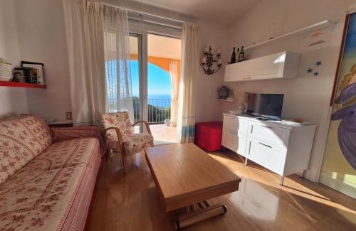 Trinita d'Agultu House | LA FRISAIA Appartamento vista mare L4