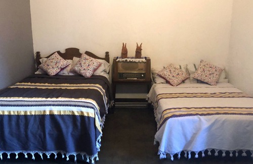 Calzada Madero House | La Frontera Hostel