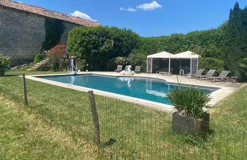 Liniers Cottage | La Garde: nice cottage of character for 4/5 pers