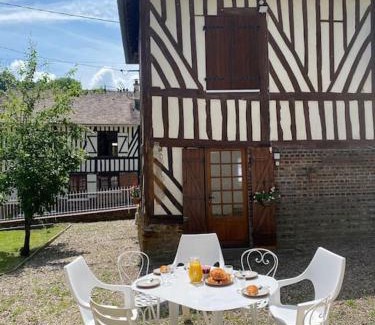 Vimoutiers House | La Halte de la Hunière