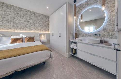 Puerto del Carmen House | la Joya Suites- near the beach