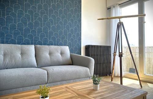 Downtown Le Havre Apartment | La Longue Vue-Appart vue mer avec balcon-parking