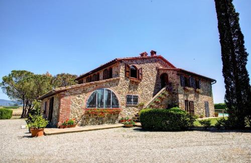 Gavorrano Villa | LA MAGIA 8&2, Emma Villas