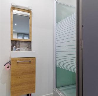 Valenciennes Apartment | La Mahana Room ~ Arrivée autonome ~ 2 personnes