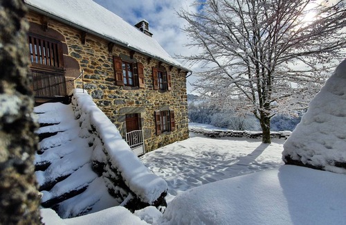 Curieres House | La Maison de Curière en Aveyron sur L'aubrac au Calme en Montagne