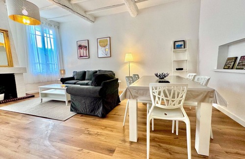 Nice Apartment | La Maison de la Poissonnerie