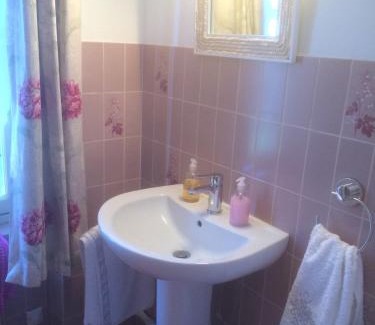 Queaux Bed & Breakfast | La Maison de Lavande