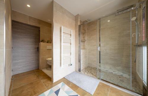 Tourcoing House | La Maison de Rania - Moins dun km de la gare