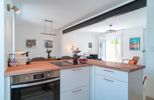 Le Tour-du-Parc House | La Maison des chemins - A pied des sentiers côtiers