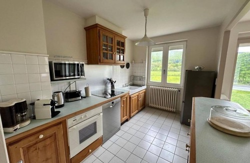 Murat-sur-Vebre Apartment | La MALAGUEÑA - Apartment in the center of Murat-sur-Vèbre 81 mountain view