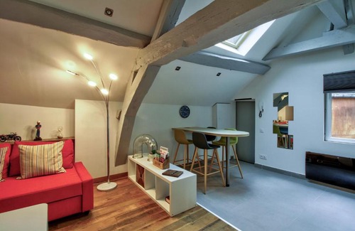 Old Town Apartment | LA MANSARDE ★ COSY & CLEAN ★