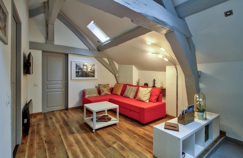 Old Town Apartment | LA MANSARDE ★ COSY & CLEAN ★