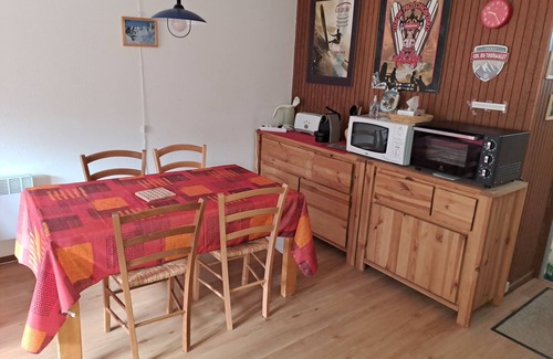 Bagneres-de-Bigorre Apartment | La Mongie Tourmalet at the foot of the slopes; sleeps 5/7/balcony/indoor parking