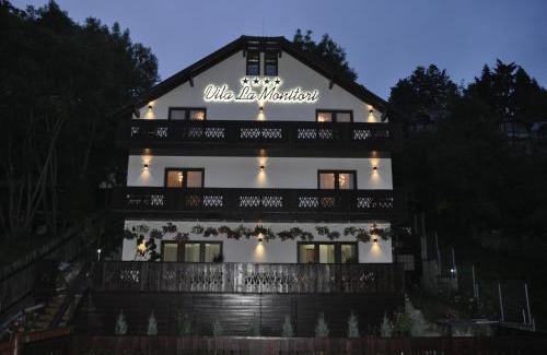 Sinaia House | La Monitori