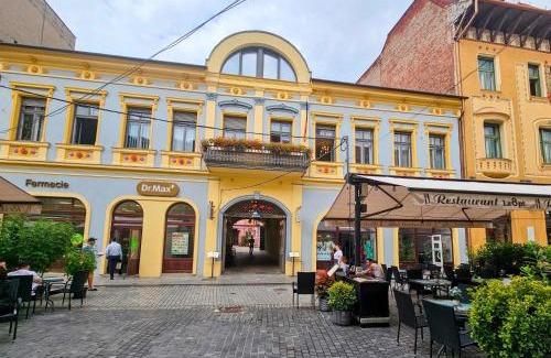 Oradea Apartment | La Opt Apartments