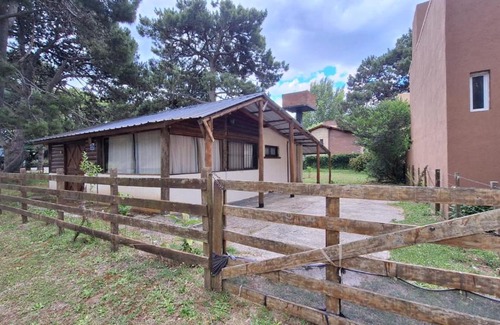Aguas Verdes House | La parri