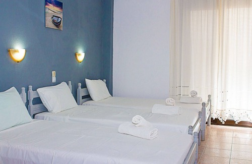 Skiathos Town Hotel | La Pensione 1 Skiathos
