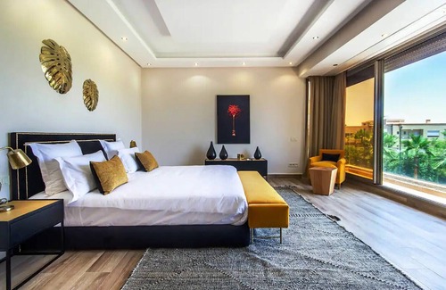 El Makina Villa | La Perle du Golf, magnificent 7 bedroom villa in front of the golf course in Marrakech
