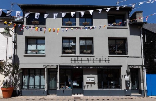 Binic Apartment | "La Petite Epicerie" right in the harbour, 200m from the beach with small terrace